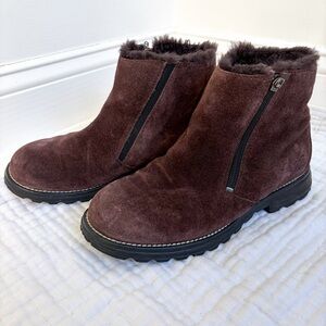 UGG Helena Sheepskin Suede Ankle Boots Brown Side Zip Women’s 9 5415